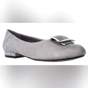 Aerosoles Silver Gray Leather Flats